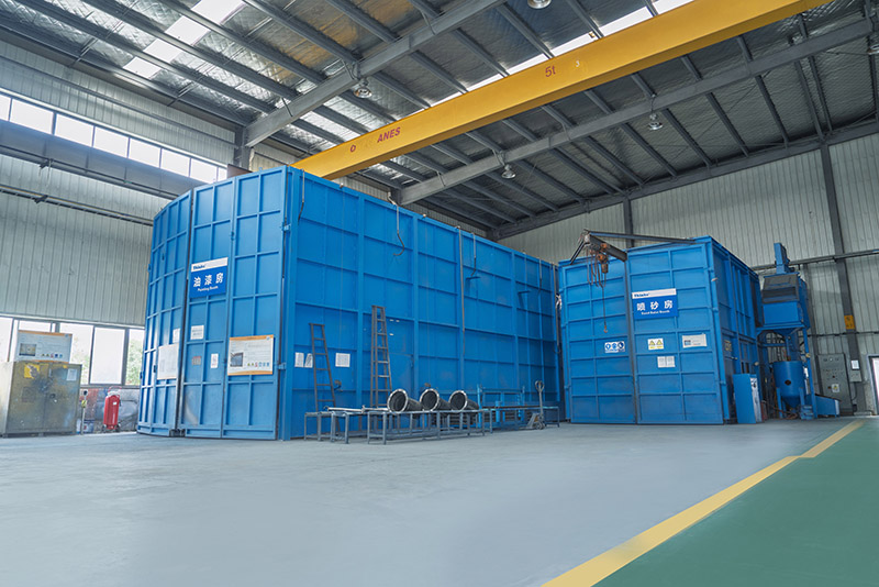 معدات المصنع